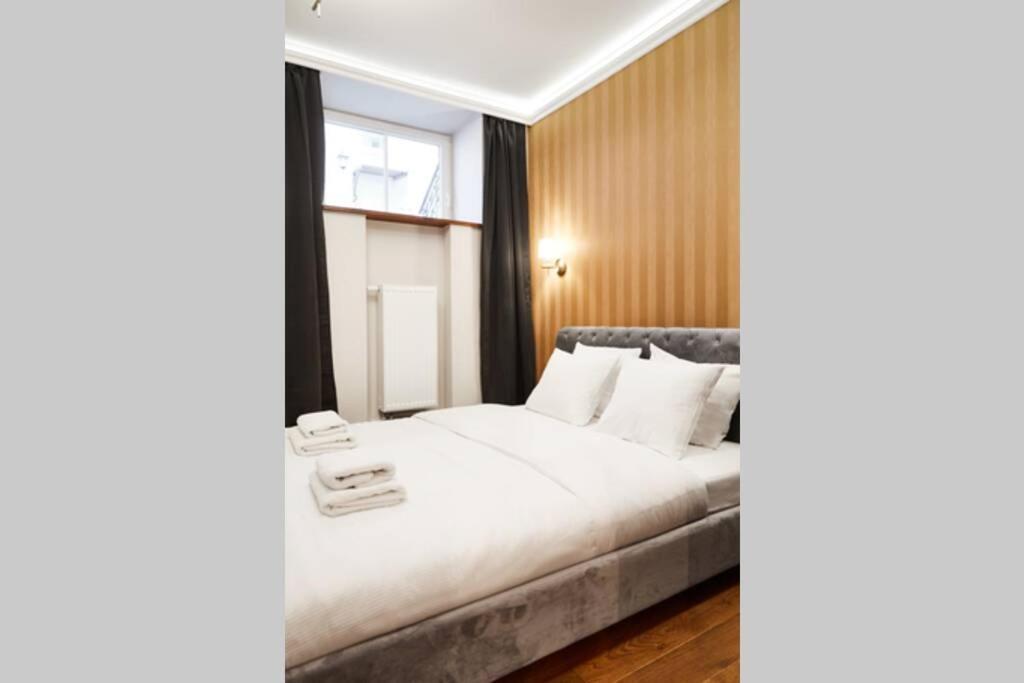 Househost Apartment Ii: Studencka Street Cracovia Exterior foto